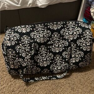 large vera bradley duffel